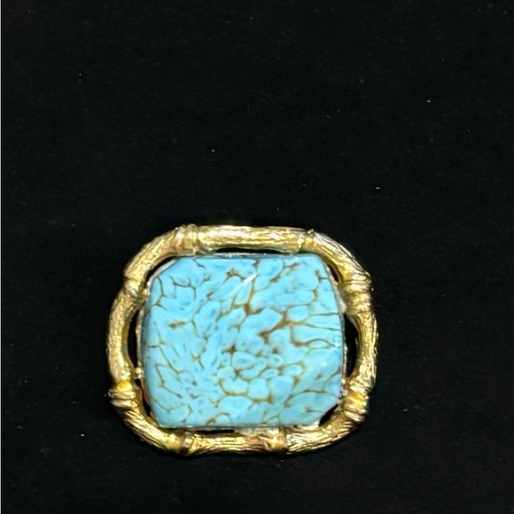 Turquoise Pendant / I had mounting made but I can’t remember if it’s gold! - Picture 4 of 4